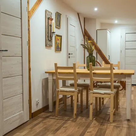 Zielone Wzgorze - Pietro Goscinne B&B Godkowo