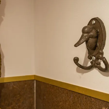 Zielone Wzgorze - Pietro Goscinne 3*